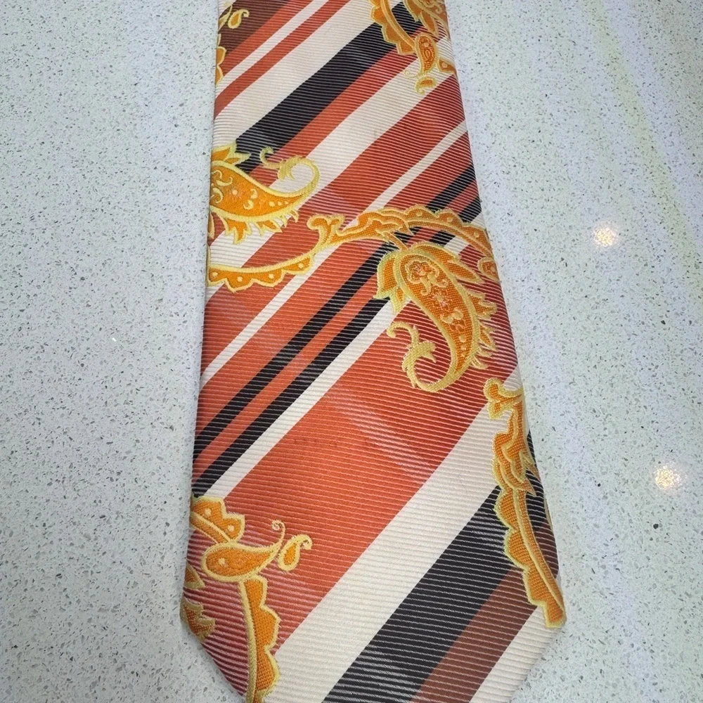 henri picard this tie